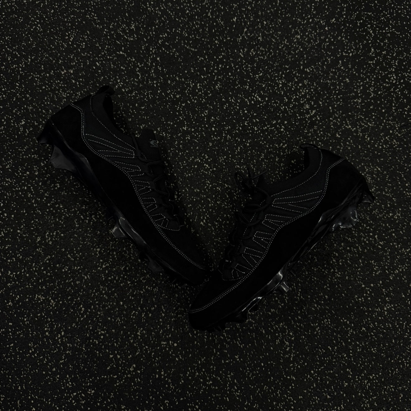 Kuronami (黒波) – “Black Wave”